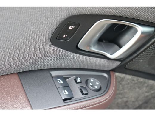 BMW i3 Unique Forever Edition / Achteruitrijcamera / Stoelverwarming / Airconditioning / Cruise Control ... ActivLease financial lease