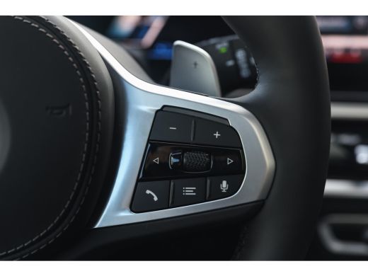 BMW X5 xDrive50e High Executive M Sport Automaat / Panoramadak / Trekhaak / Soft-Close / Adaptief onders... ActivLease financial lease