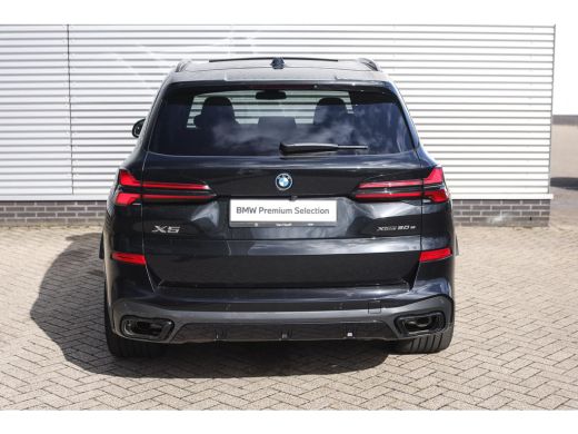 BMW X5 xDrive50e High Executive M Sport Automaat / Panoramadak / Trekhaak / Soft-Close / Adaptief onders... ActivLease financial lease