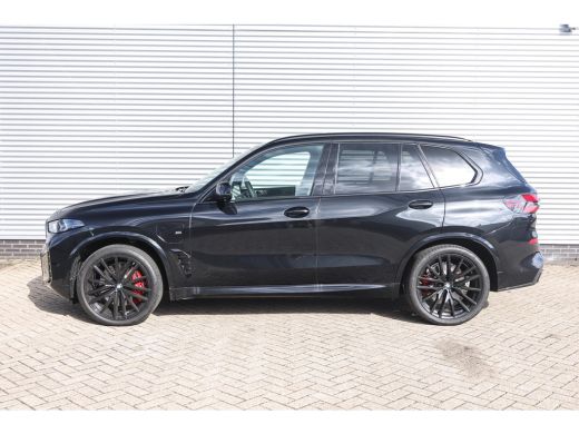BMW X5 xDrive50e High Executive M Sport Automaat / Panoramadak / Trekhaak / Soft-Close / Adaptief onders... ActivLease financial lease