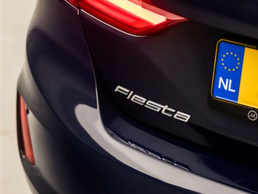 Ford Fiesta 1.0 EcoBoost Titanium Sport (APPLE CARPLAY, GROOT NAVI, CLIMATE, ADAPTIVE CRUISE, CAMERA, SPORTST... ActivLease financial lease