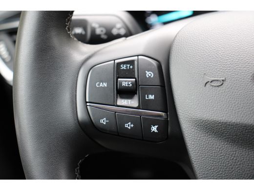 Ford Fiesta 1.0EB Hybrid TITANIUM | NL-AUTO! | 1 EIGENAAR! | WINTERPACK | PARK SENS | CRUISE | LED | NAVI | C... ActivLease financial lease