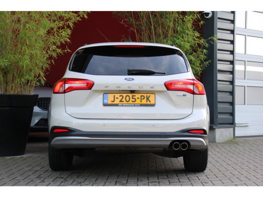 Ford Focus 1.0 EcoBoost Hybrid Active X Business | NL auto | 1e eig | Adapt. Cruise | Elek. Trekhaak | Clima... ActivLease financial lease