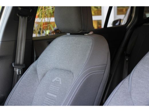 Ford Focus 1.0 EcoBoost Hybrid Active X Business | NL auto | 1e eig | Adapt. Cruise | Elek. Trekhaak | Clima... ActivLease financial lease