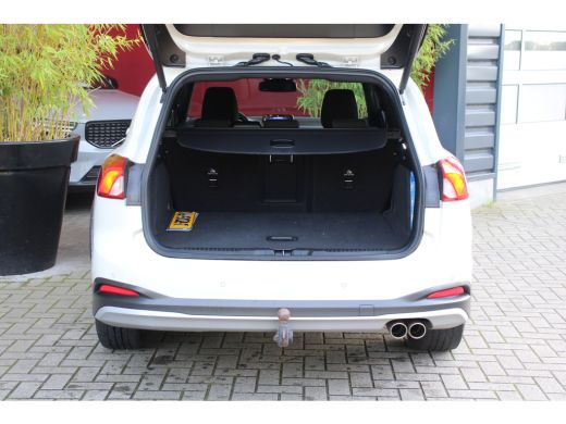 Ford Focus 1.0 EcoBoost Hybrid Active X Business | NL auto | 1e eig | Adapt. Cruise | Elek. Trekhaak | Clima... ActivLease financial lease