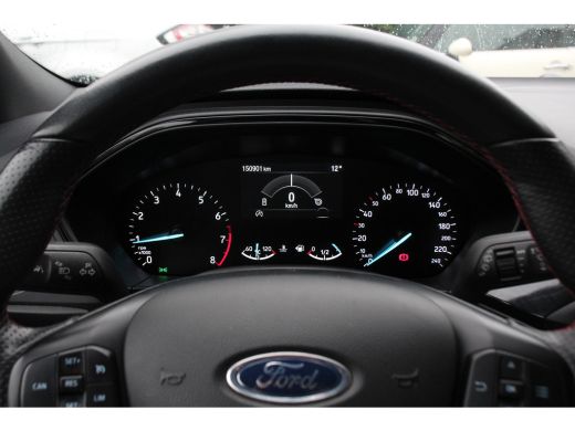 Ford Focus 1.0EB ST-LINE | NL-AUTO! | B&O | CAMERA | ALL SEASON | WINTERPACK | PARK SENS V+A | DEALER OH! | ... ActivLease financial lease