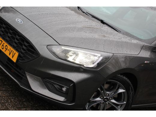 Ford Focus 1.0EB ST-LINE | NL-AUTO! | B&O | CAMERA | ALL SEASON | WINTERPACK | PARK SENS V+A | DEALER OH! | ... ActivLease financial lease