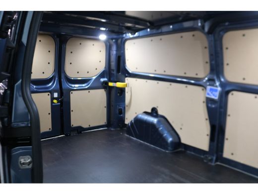 Ford Transit Custom 2.0 TDci 170pk L2 H1 Limited Airco Camera 2.8t Trekhaak ActivLease financial lease