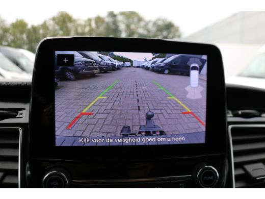 Ford Transit Custom 2.0 TDci 170pk L2 H1 Limited Airco Camera 2.8t Trekhaak ActivLease financial lease