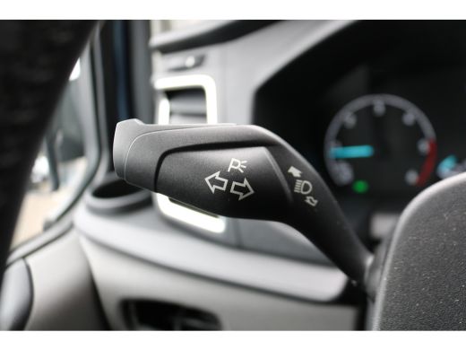 Ford Transit Custom 2.0 TDci 170pk L2 H1 Limited Airco Camera 2.8t Trekhaak ActivLease financial lease