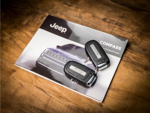 Jeep Compass 4xe 240 Plug-in Hybrid Electric S Sport 240Pk Automaat (VIRTUAL COCKPIT, APPLE CARPLAY, GROOT NAV... ActivLease financial lease