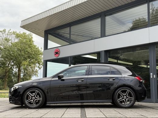 Mercedes-Benz A-Klasse 180 Aut. Sol. AMG Sport | Panorama | Burmester | Memory | Multi Beam | Sfeer Verlichting | ActivLease financial lease