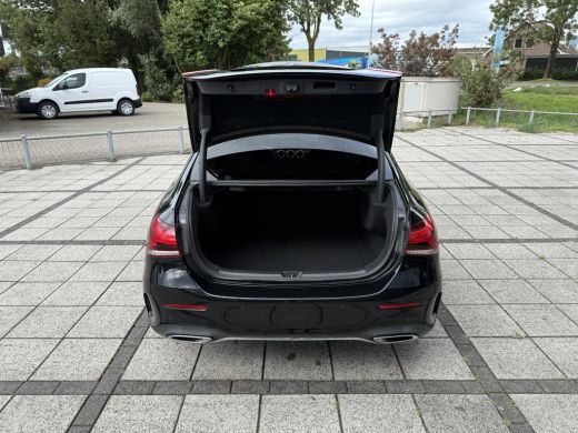 Mercedes-Benz A-Klasse 180d Aut AMG Sport Launch Premium Plus | Navi | Camera | Carplay | ActivLease financial lease