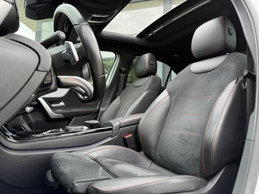 Mercedes-Benz A-Klasse 250e Aut. Sol. AMG Ultimate | Panorama | Burmester | Memory | Multi Beam | Sfeer Verlichting | ActivLease financial lease