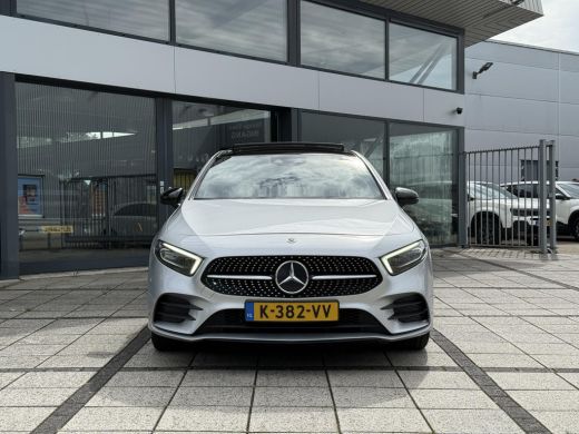 Mercedes-Benz A-Klasse 250e Aut. Sol. AMG Ultimate | Panorama | Burmester | Memory | Multi Beam | Sfeer Verlichting | ActivLease financial lease