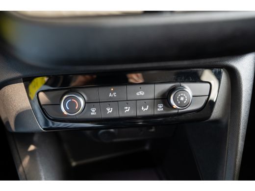 Opel Corsa 1.2 Edition | Parkeersensoren | Armsteun | Verwarmd Stuurwiel | Apple Carplay & Android Auto | El... ActivLease financial lease