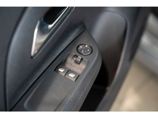 Opel Corsa 1.2 Turbo 100PK Edition | Navigatie | Parkeersensoren | Apple Carplay & Android Auto | Cruise Con... ActivLease financial lease