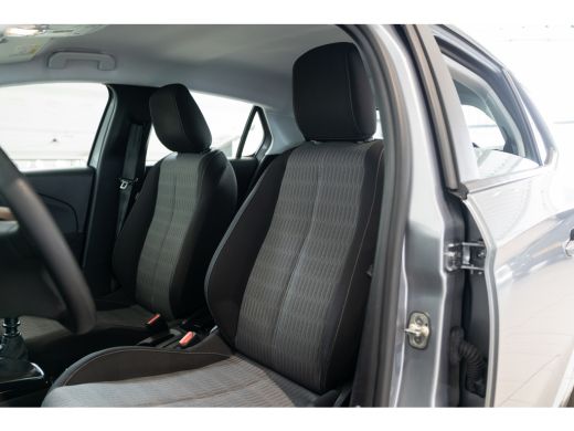 Opel Corsa 1.2 Turbo 100PK Edition | Parkeersensoren | Navigatie | Apple Carplay & Android Auto | Cruise Con... ActivLease financial lease