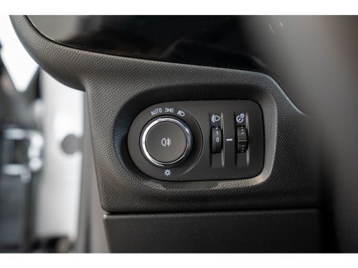 Opel Corsa 1.2 Turbo 100PK Edition | Parkeersensoren | Navigatie | Apple Carplay & Android Auto | Cruise Con... ActivLease financial lease