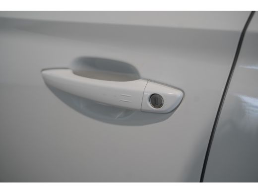 Opel Corsa-e Elegance 50 kWh | Navigatie | Apple Carplay & Android Auto | Climate Controle | Cruise Controle | ActivLease financial lease