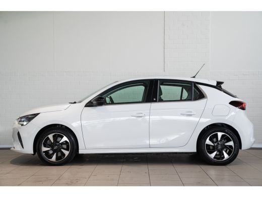 Opel Corsa-e Elegance 50 kWh | Navigatie | Apple Carplay & Android Auto | Climate Controle | Cruise Controle | ActivLease financial lease