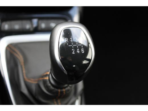 Opel Crossland X 1.2 Turbo 110 pk Innovation Navigatie Park Pilot ECC / Navigatie / Carplay / Parkeersensoren / Cl... ActivLease financial lease