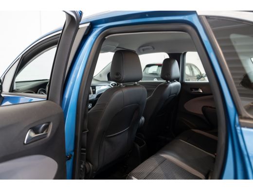 Opel Crossland X 1.2 Turbo Innovation | Navigatie | Parkeersensoren | Stoel & Stuurverwarming | Climate Controle | ActivLease financial lease