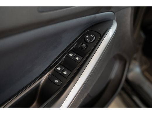 Opel Grandland 1.6 Turbo Plug-In Hybrid 300PK 4x4 GSe | Alcantara GSE Stoelen | Camera | LED | Stoel & Stuurverw... ActivLease financial lease