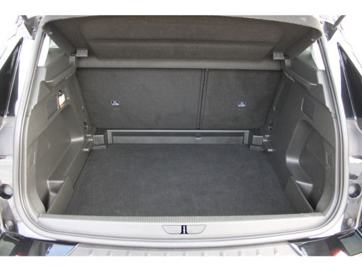 Opel Grandland X 1.2 Turbo 130 pk Elegance / Navigatie / Camera / Parkeersensoren / Carplay / ActivLease financial lease