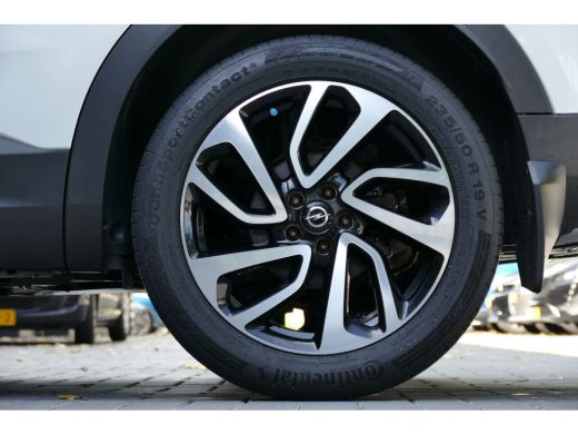 Opel Grandland X 1.2 TURBO 130PK ULTIMATIE / NAVI / LEDER / LED / CLIMA / PDC / 19"LMV / CAMERA V+A / KEYLESS / WI... ActivLease financial lease
