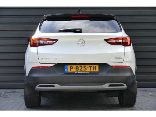 Opel Grandland X 1.2 TURBO 130PK ULTIMATIE / NAVI / LEDER / LED / CLIMA / PDC / 19"LMV / CAMERA V+A / KEYLESS / WI... ActivLease financial lease