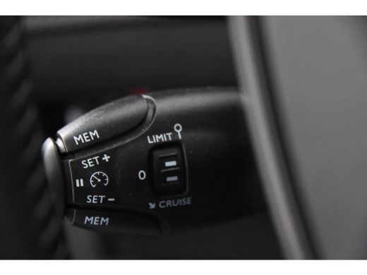 Peugeot 2008 Active *1ste Eigenaar*Navigatie*Camera*DAB* ActivLease financial lease