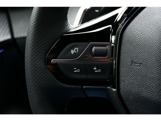 Peugeot 208 1.2 HYBRID 145PK GT AUTOMAAT NAVI / CLIMA / LED / PDC / 17"LMV / 360 CAMERA / ADAPT. CRUISECONTRO... ActivLease financial lease