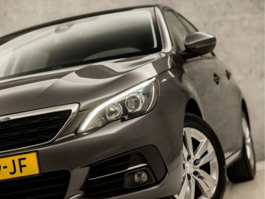 Peugeot 308 1.2 PureTech Sport (PANORAMADAK, APPLE CARPLAY, GROOT NAVI, GETINT GLAS, SPORTSTOELEN, LANE ASSIS... ActivLease financial lease
