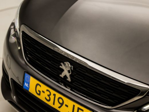 Peugeot 308 1.2 PureTech Sport (PANORAMADAK, APPLE CARPLAY, GROOT NAVI, GETINT GLAS, SPORTSTOELEN, LANE ASSIS... ActivLease financial lease