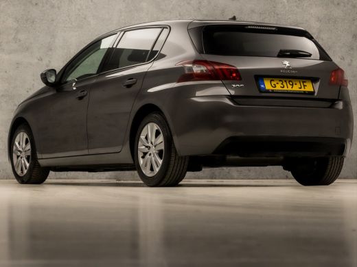 Peugeot 308 1.2 PureTech Sport (PANORAMADAK, APPLE CARPLAY, GROOT NAVI, GETINT GLAS, SPORTSTOELEN, LANE ASSIS... ActivLease financial lease