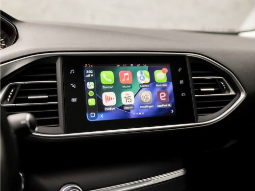 Peugeot 308 1.2 PureTech Sport (PANORAMADAK, APPLE CARPLAY, GROOT NAVI, GETINT GLAS, SPORTSTOELEN, LANE ASSIS... ActivLease financial lease