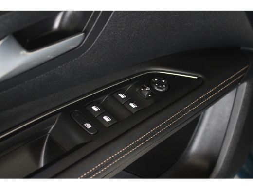 Peugeot 5008 1.2 Hybrid 136-PK GT | LUXE UITVOERING | BLACK PACK | NL AUTO | BTW AUTO | ALCANTARA STOELEN | CA... ActivLease financial lease