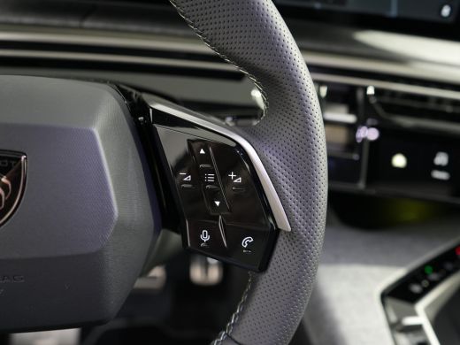 Peugeot e-3008 Launch Edition 325 Dual Motor 73 kWh | 11 kW lader | Achterbank in delen neerklapbaar | Achtersto... ActivLease financial lease