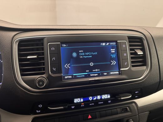 Peugeot Expert 2.0 BlueHDI 180 S&S DC | Achterdeuren met ruiten | Alarm klasse 1(startblokkering) | Armsteun voor ActivLease financial lease