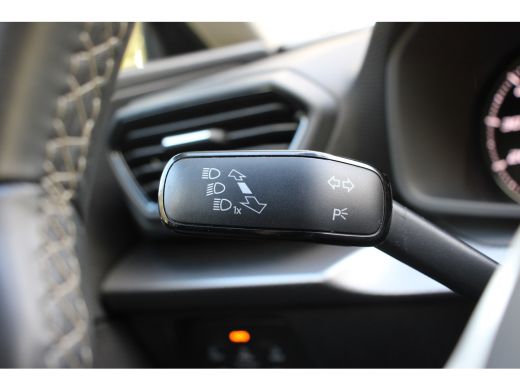 Seat Leon 1.0 TSI Reference | NL-AUTO! | 1 EIGENAAR! | CRUISE | LANE ASSIST | DEALER OH! | LED | CLIMA | AP... ActivLease financial lease