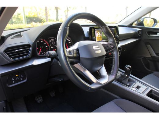 Seat Leon 1.0 TSI Reference | NL-AUTO! | 1 EIGENAAR! | CRUISE | LANE ASSIST | DEALER OH! | LED | CLIMA | AP... ActivLease financial lease