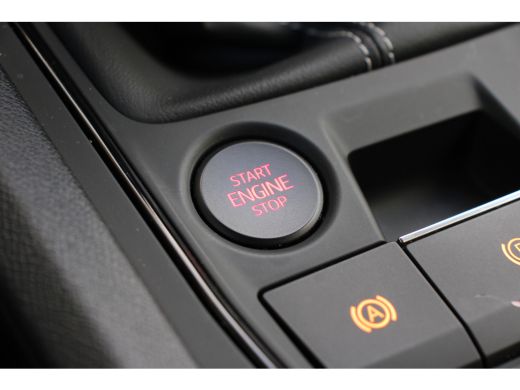 Seat Leon 1.0 TSI Reference | NL-AUTO! | 1 EIGENAAR! | CRUISE | LANE ASSIST | DEALER OH! | LED | CLIMA | AP... ActivLease financial lease