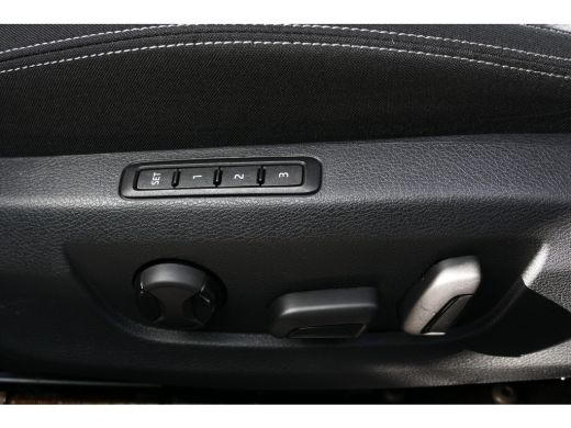 Skoda Superb Combi 1.5 TSI 150PK ACT BUSINESS EDITION PLUS AUTOMAAT / NAVI / LED / PDC / CLIMA / 17"LMV / CAME... ActivLease financial lease
