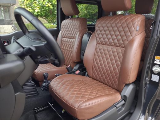 Suzuki Jimny 1.5 Stijl | Apple CarPlay | Trekhaak | Leder | Rijklaarprijs incl. garantie | ActivLease financial lease