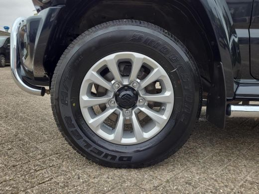 Suzuki Jimny 1.5 Stijl | Apple CarPlay | Trekhaak | Leder | Rijklaarprijs incl. garantie | ActivLease financial lease