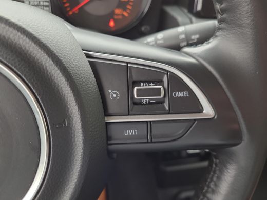 Suzuki Jimny 1.5 Stijl | Apple CarPlay | Trekhaak | Leder | Rijklaarprijs incl. garantie | ActivLease financial lease