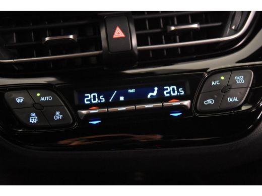Toyota C-HR 1.8 Hybrid Dynamic *1ste Eigenaar*Trekhaak*PDC* ActivLease financial lease