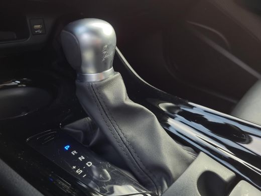 Toyota C-HR 2.0 Hybrid Executive | Wordt binnenkort verwacht | ActivLease financial lease