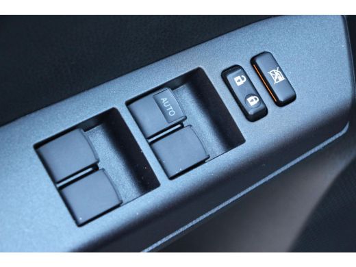 Toyota RAV4 2.5 Hybrid Style **NAVIGATIE/ PARKEERCAMERA/ 36 MAANDEN GARANTIE** ActivLease financial lease